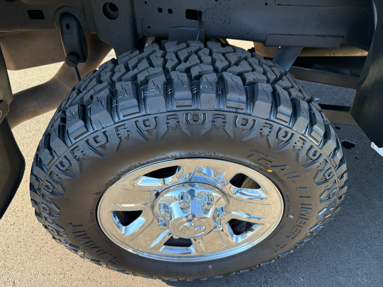 RAM 2500 SLT 4x4 Crew Cab 6'4" Box 2018