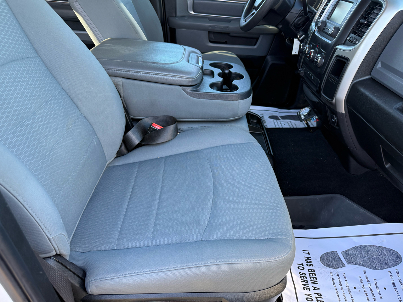 RAM 2500 SLT 4x4 Crew Cab 6'4" Box 2018