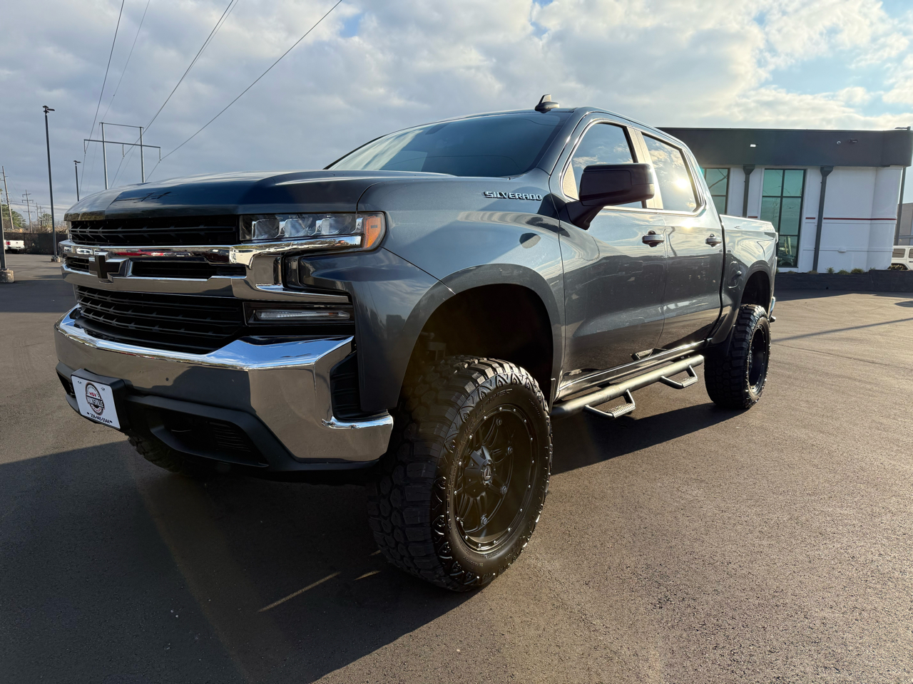Chevrolet Silverado 1500 4WD Crew Cab 147" LT 2019