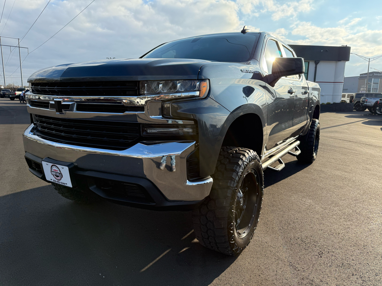 Chevrolet Silverado 1500 4WD Crew Cab 147" LT 2019
