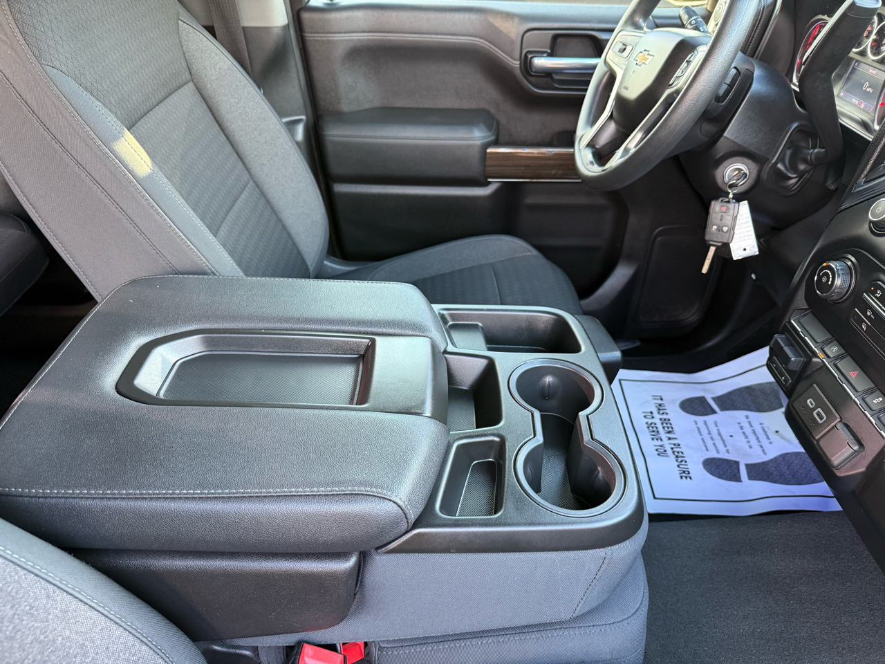 Chevrolet Silverado 1500 4WD Crew Cab 147" LT 2019