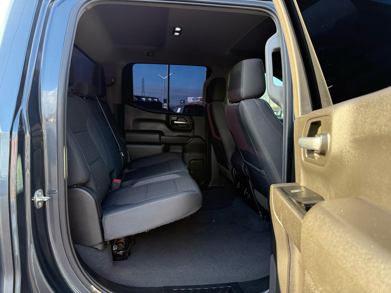Chevrolet Silverado 1500 4WD Crew Cab 147" LT 2019