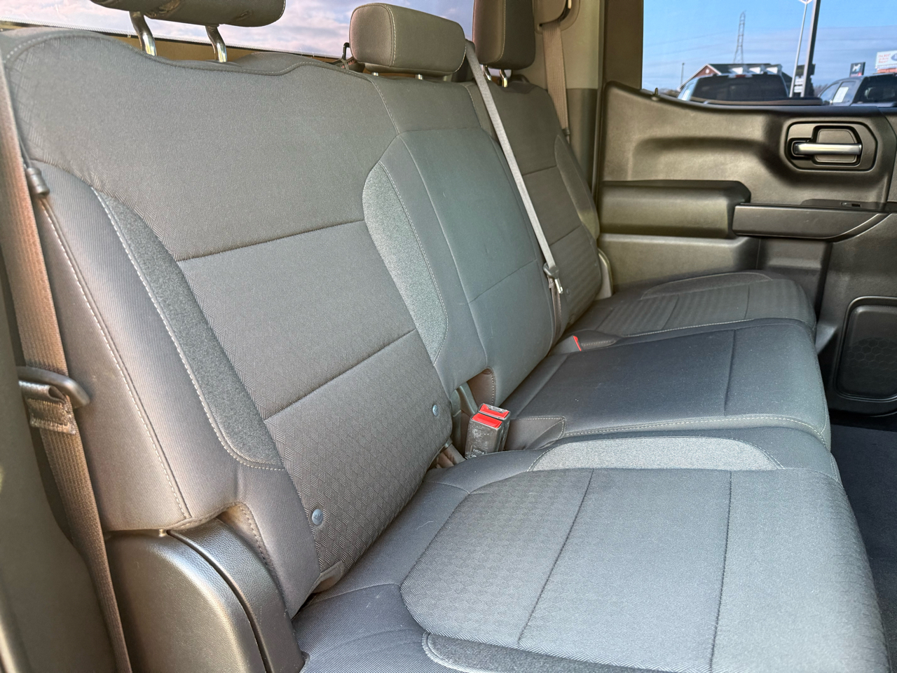 Chevrolet Silverado 1500 4WD Crew Cab 147" LT 2019