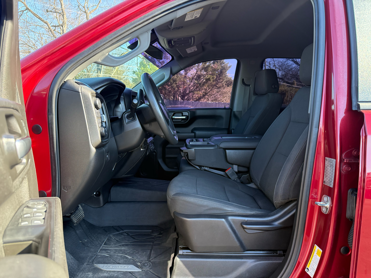 Chevrolet Silverado 1500 4WD Crew Cab 147" Custom Trail Boss 2019