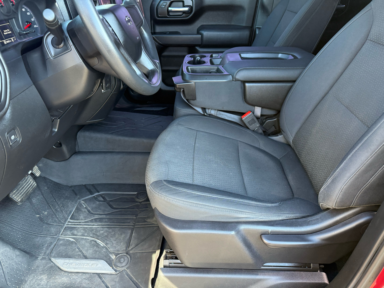 Chevrolet Silverado 1500 4WD Crew Cab 147" Custom Trail Boss 2019