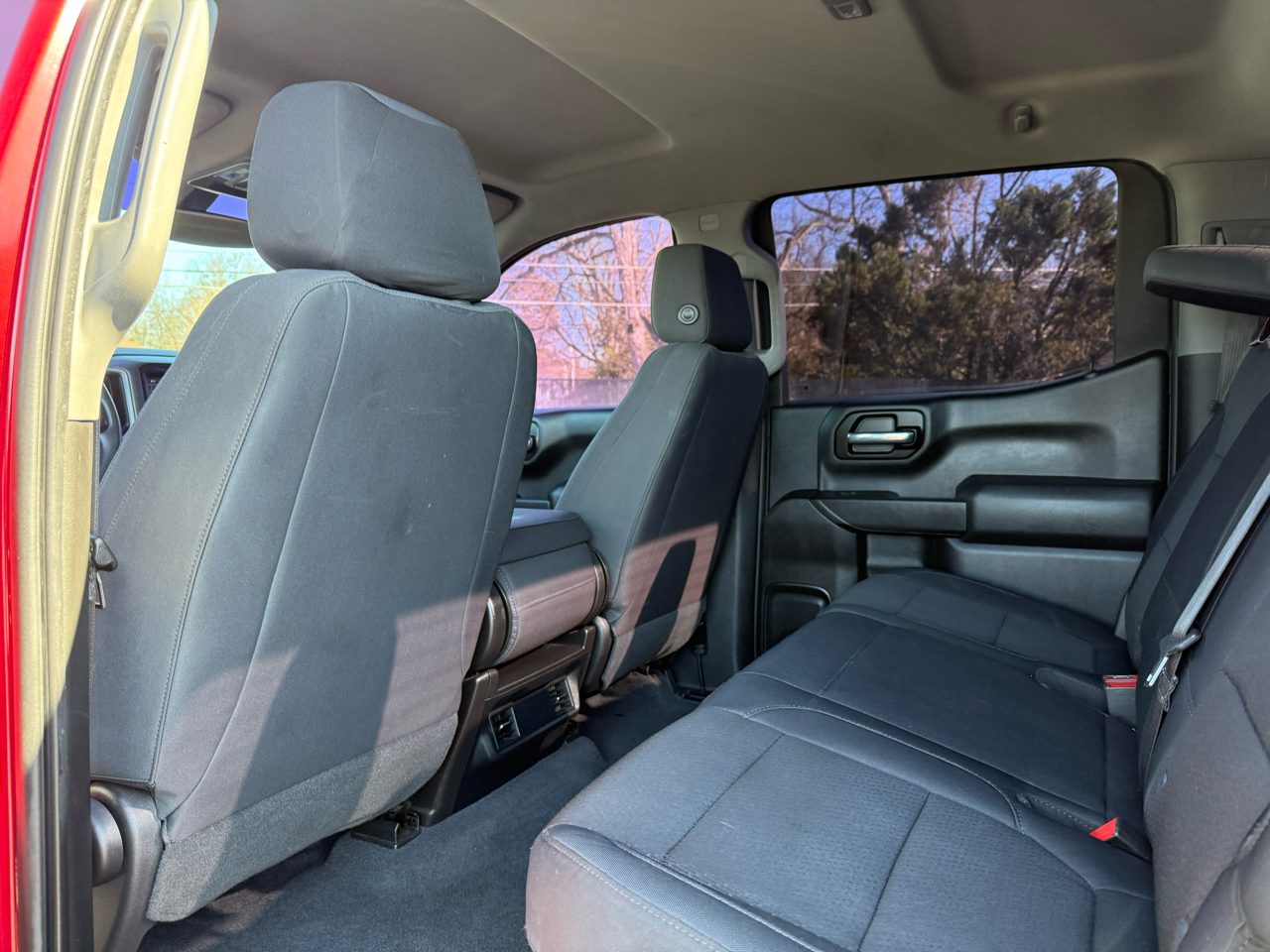 Chevrolet Silverado 1500 4WD Crew Cab 147" Custom Trail Boss 2019