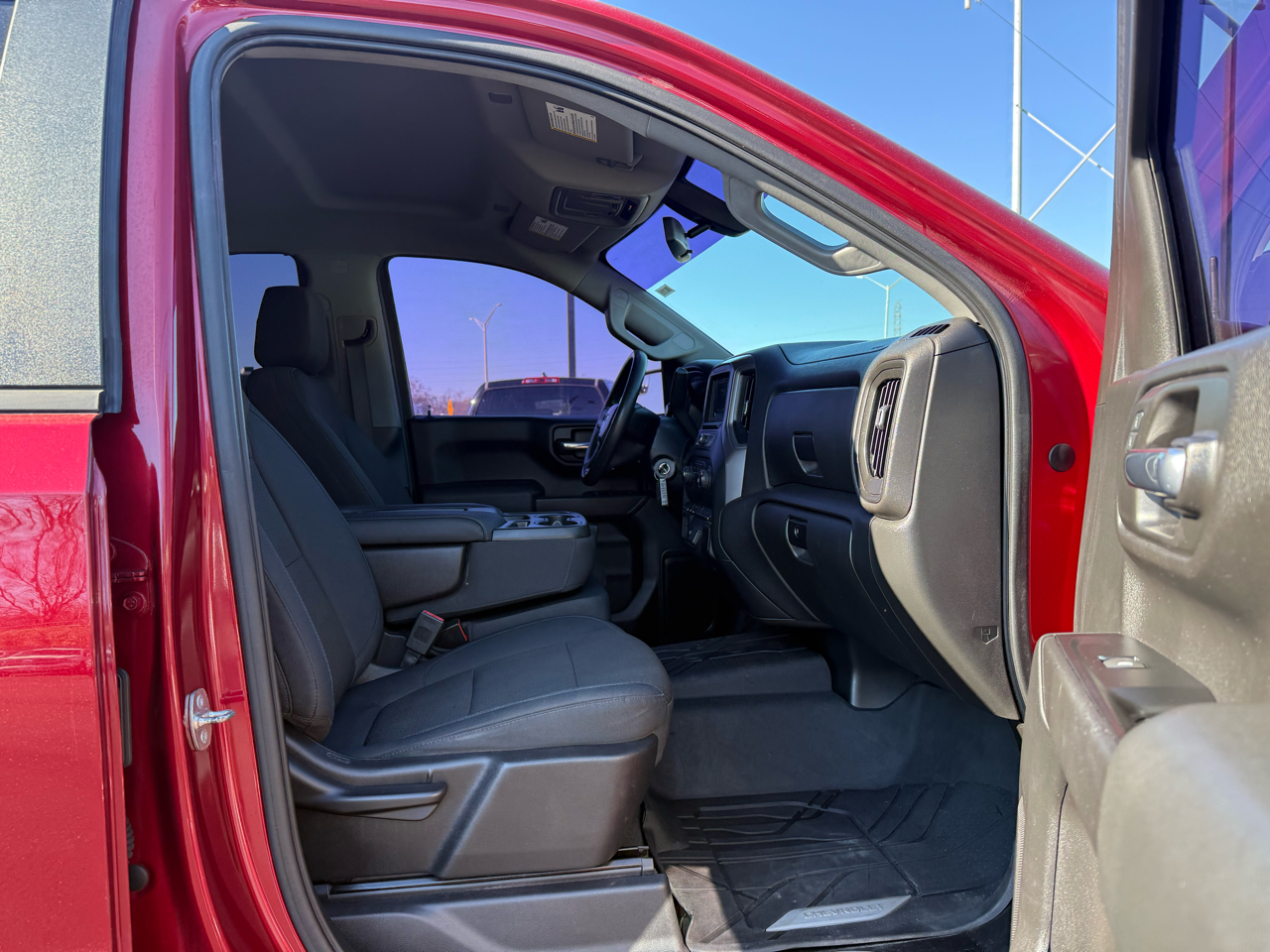 Chevrolet Silverado 1500 4WD Crew Cab 147" Custom Trail Boss 2019