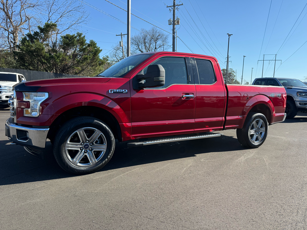 Ford F-150 2WD SuperCab 145" XLT 2017