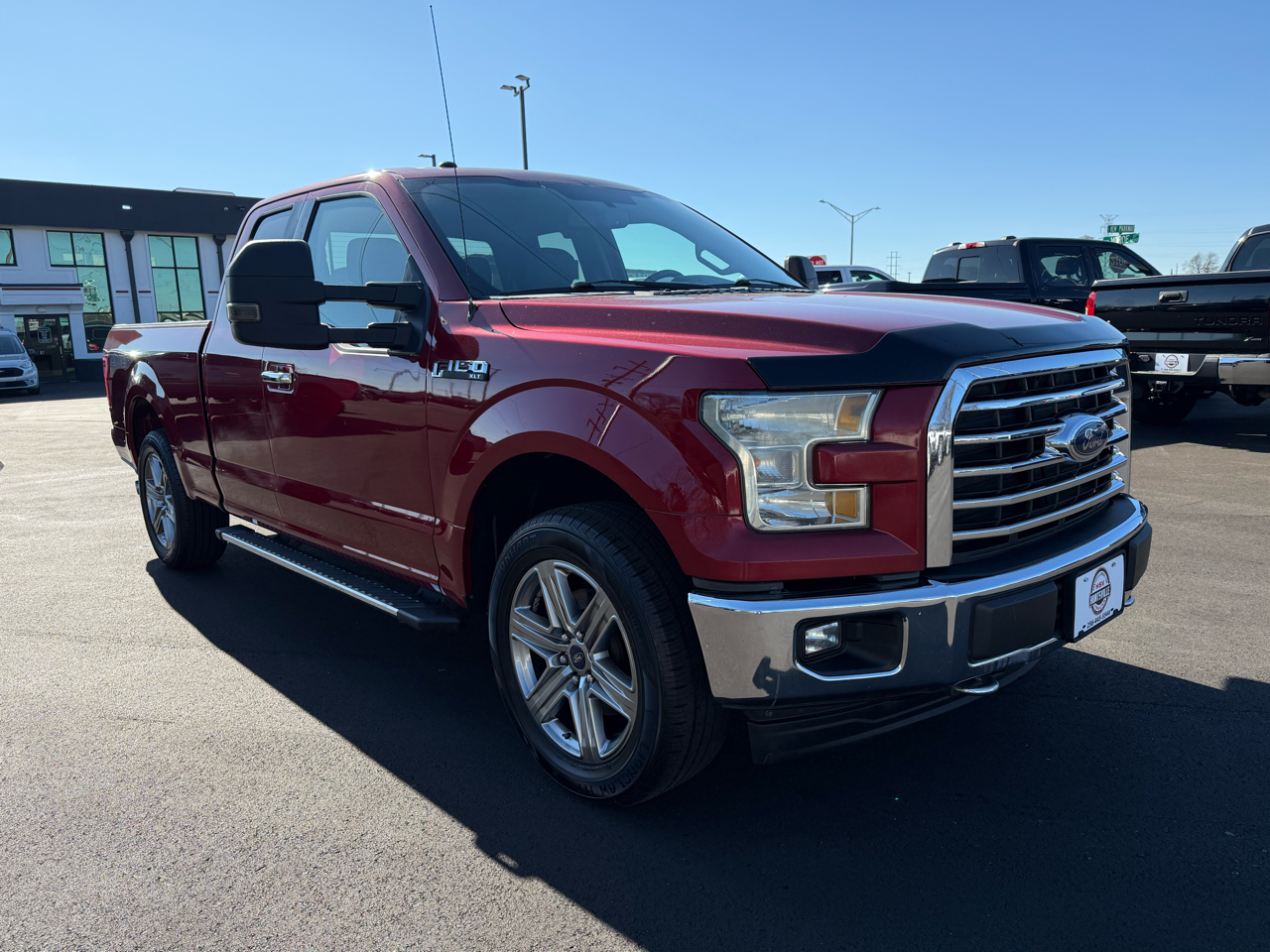 Ford F-150 2WD SuperCab 145" XLT 2017