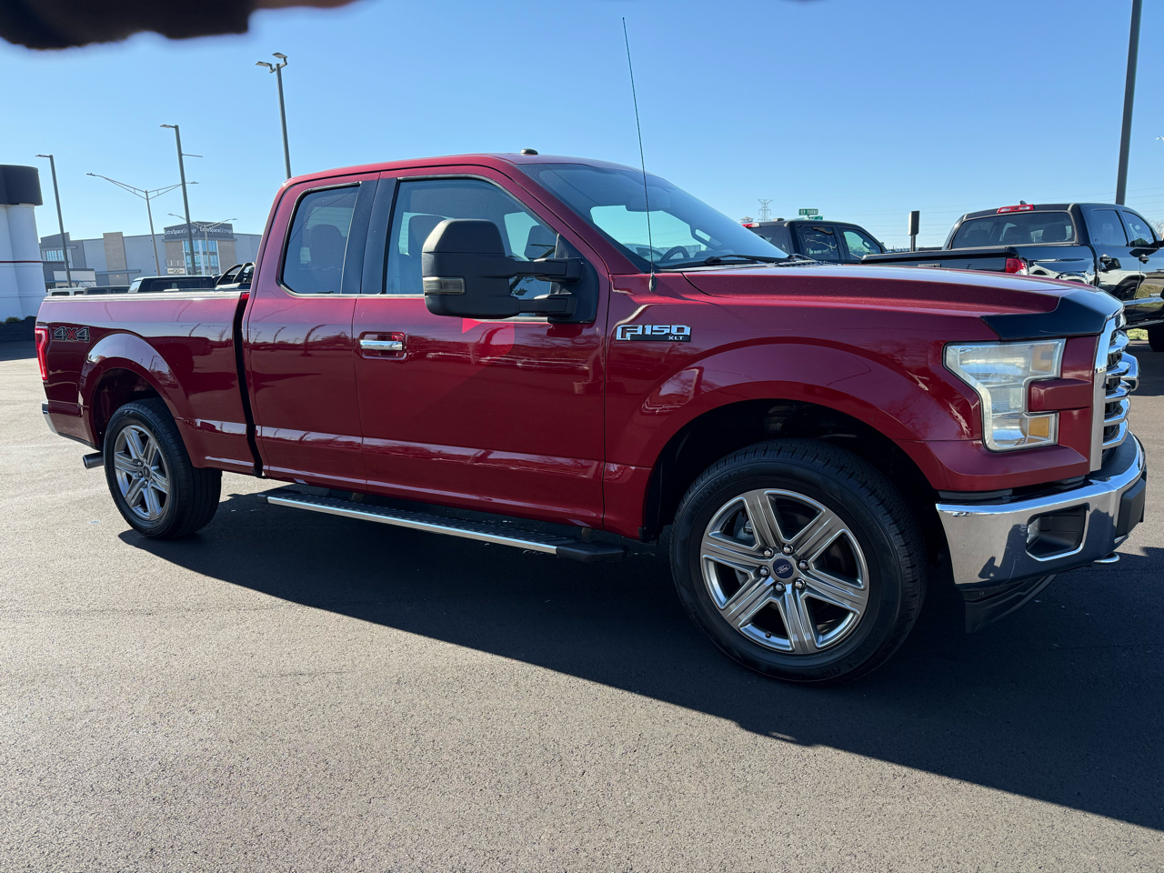 Ford F-150 2WD SuperCab 145" XLT 2017