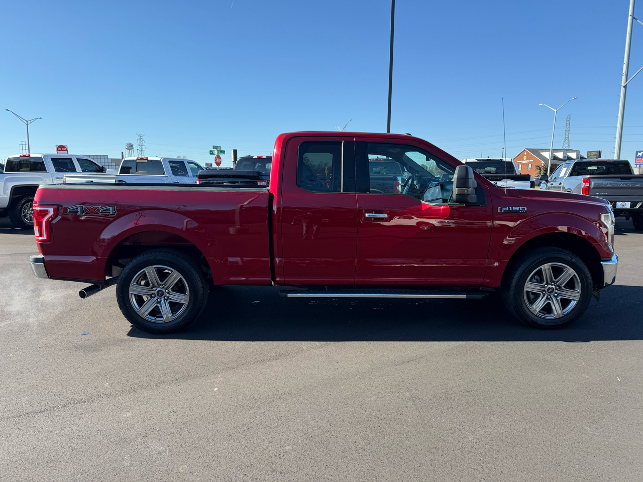 Ford F-150 2WD SuperCab 145" XLT 2017