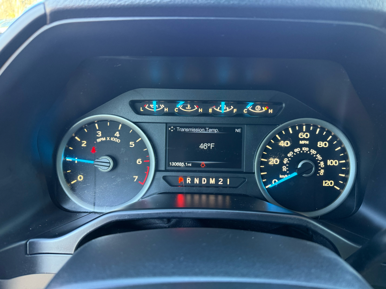 Ford F-150 2WD SuperCab 145" XLT 2017