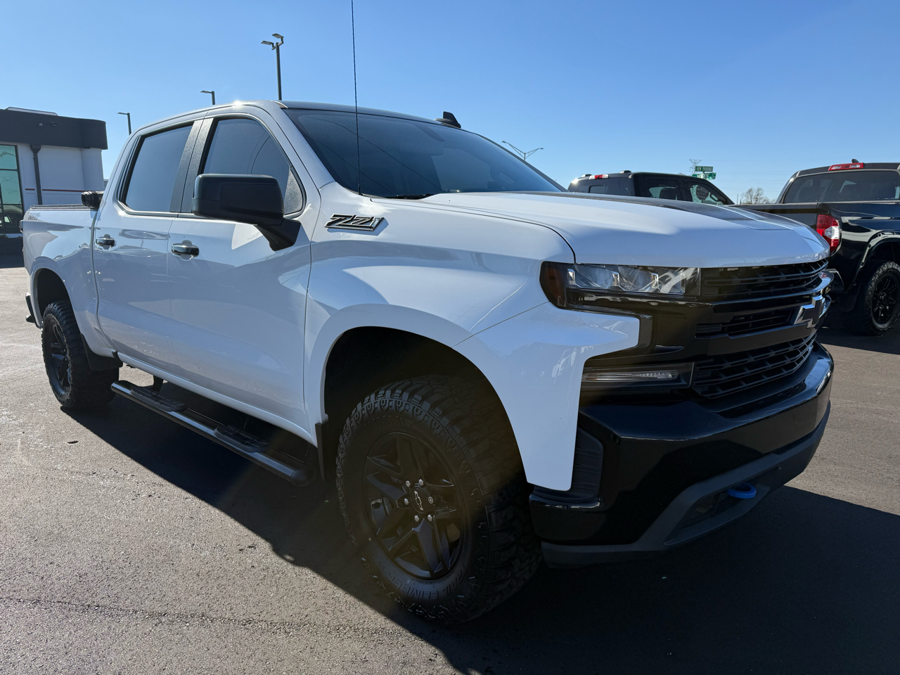 Chevrolet Silverado 1500 4WD Crew Cab 147" LT Trail Boss 2020