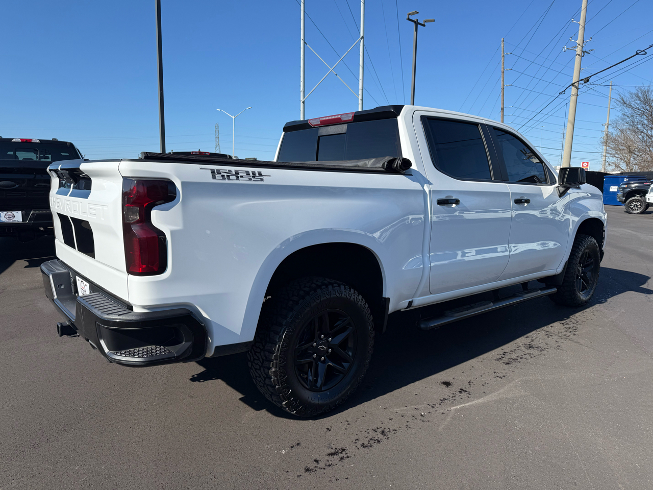 Chevrolet Silverado 1500 4WD Crew Cab 147" LT Trail Boss 2020