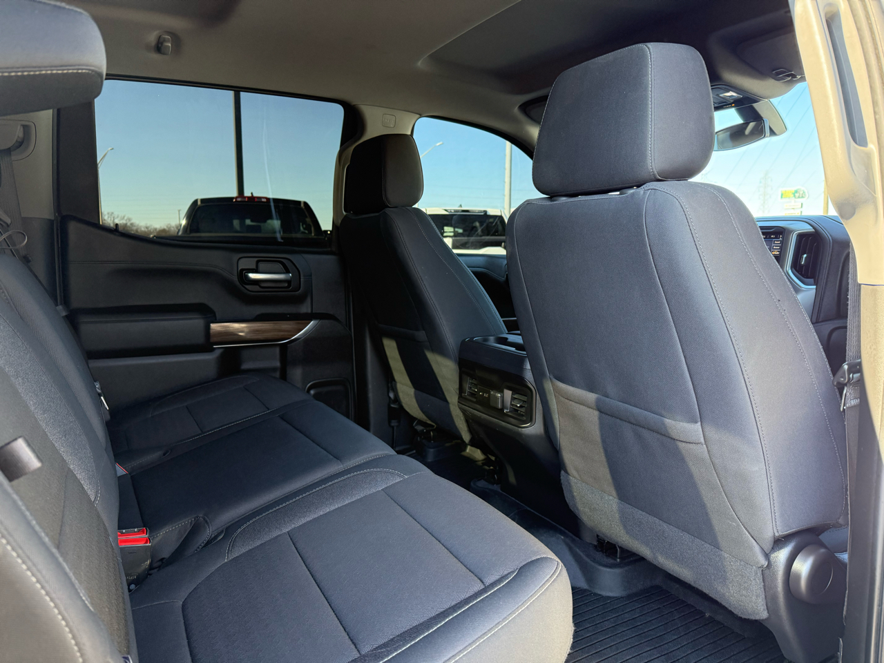 Chevrolet Silverado 1500 4WD Crew Cab 147" LT Trail Boss 2020