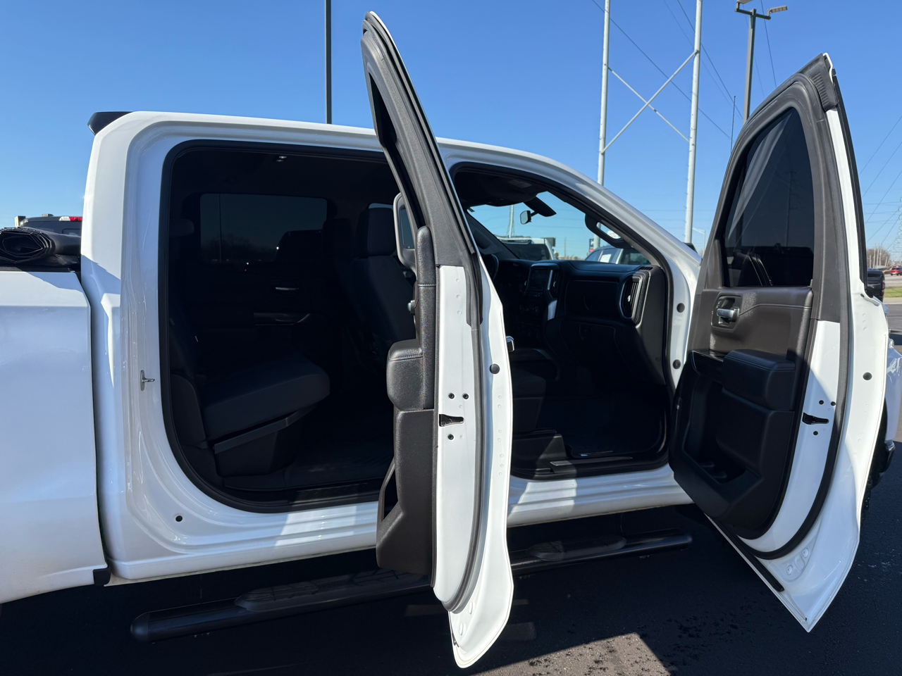 Chevrolet Silverado 1500 4WD Crew Cab 147" LT Trail Boss 2020