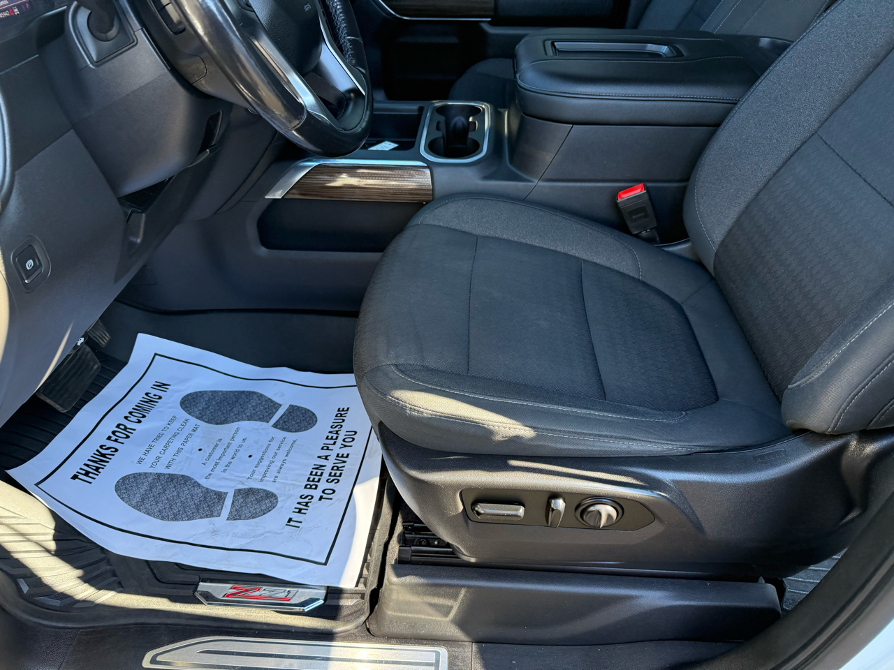 Chevrolet Silverado 1500 4WD Crew Cab 147" LT Trail Boss 2020