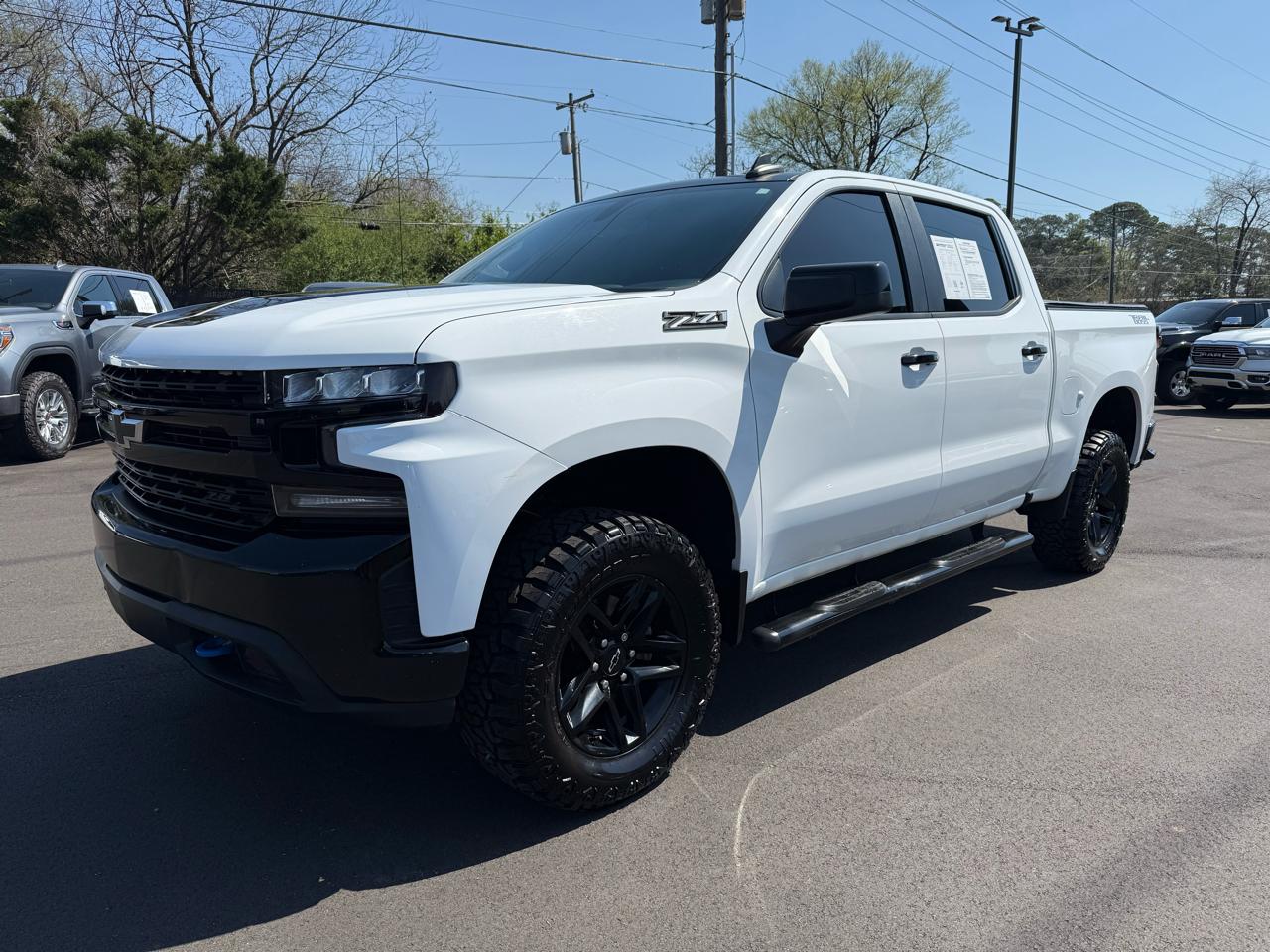 Chevrolet Silverado 1500 4WD Crew Cab 147" LT Trail Boss 2020