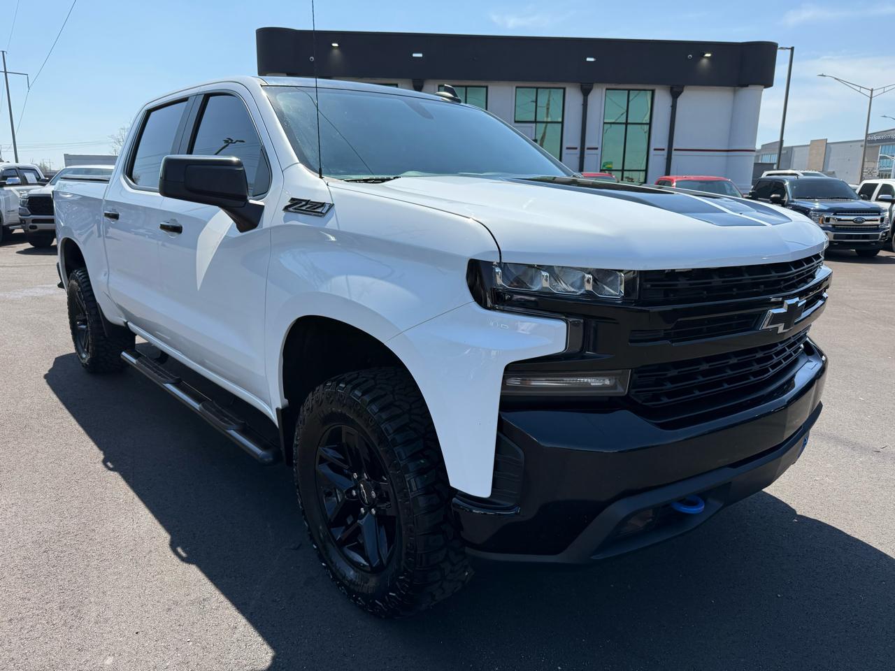 Chevrolet Silverado 1500 4WD Crew Cab 147" LT Trail Boss 2020