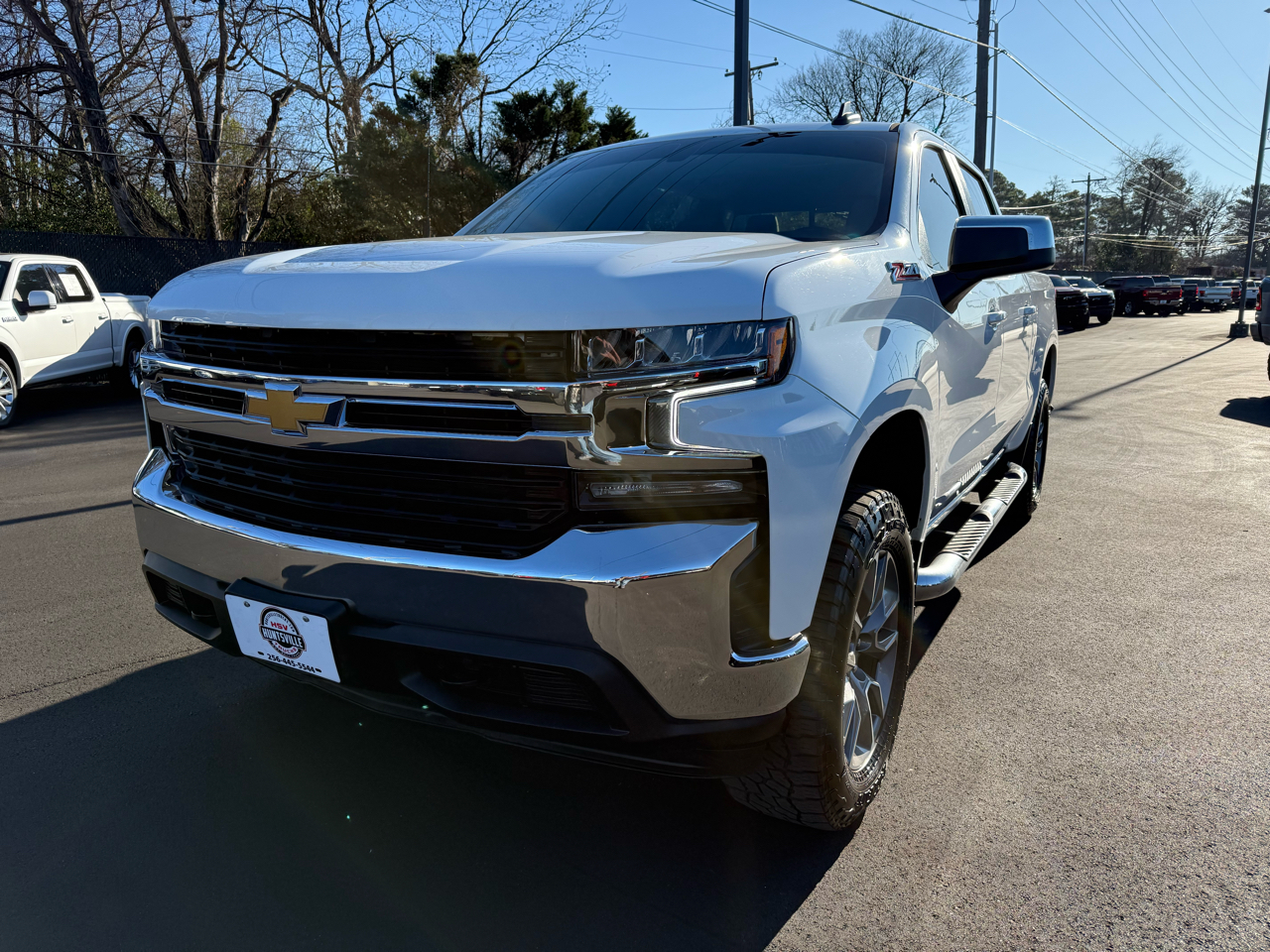 Chevrolet Silverado 1500 LTD 4WD Crew Cab 147" LT w/1LT 2022