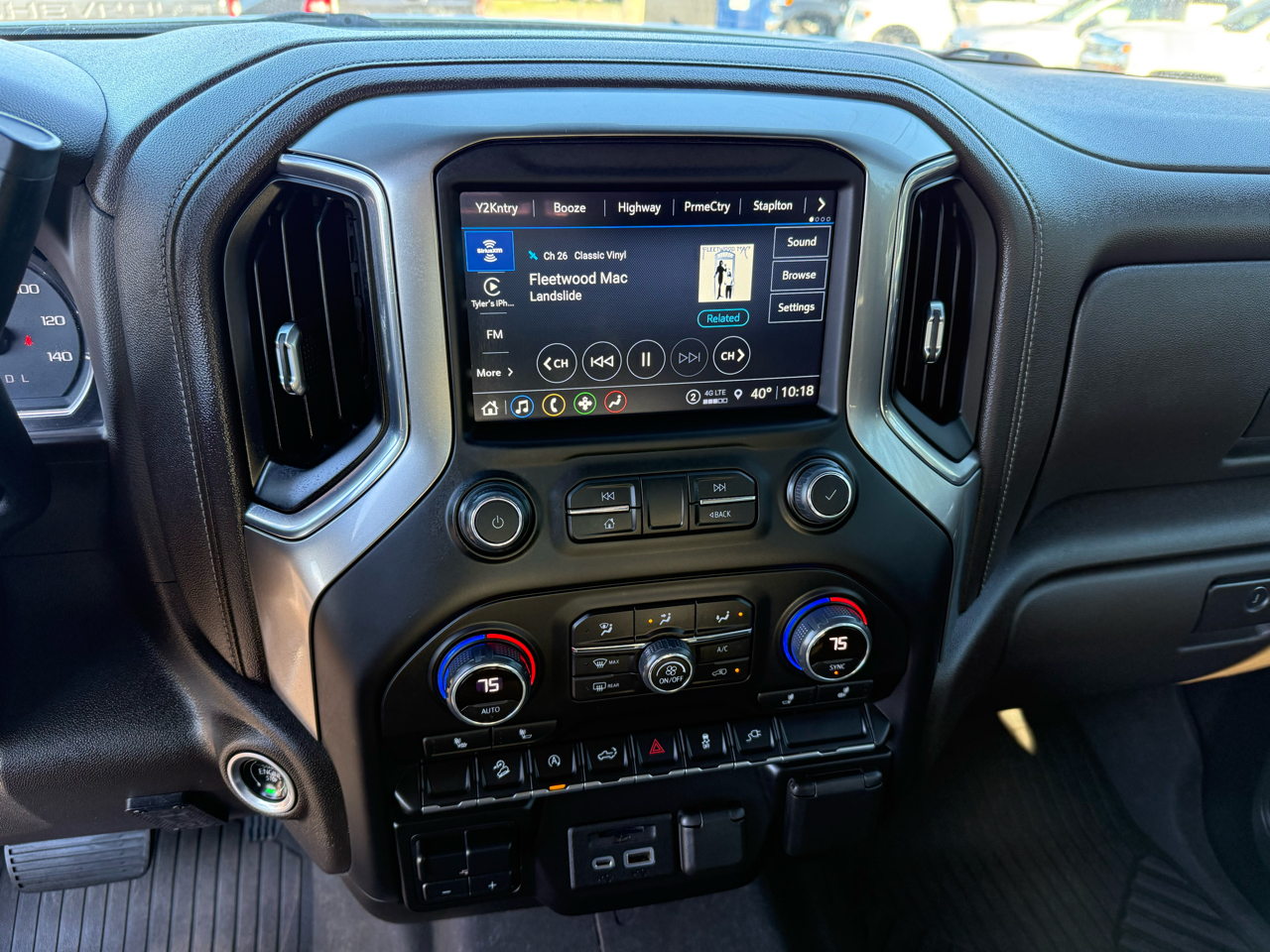 Chevrolet Silverado 1500 LTD 4WD Crew Cab 147" LT w/1LT 2022