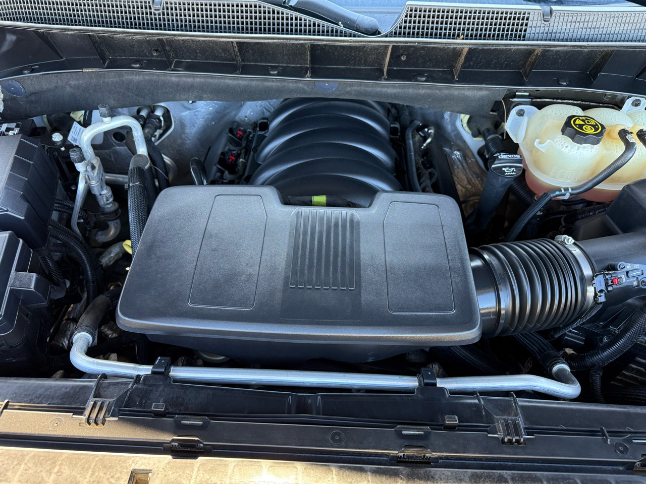 Chevrolet Silverado 1500 LTD 4WD Crew Cab 147" LT w/1LT 2022