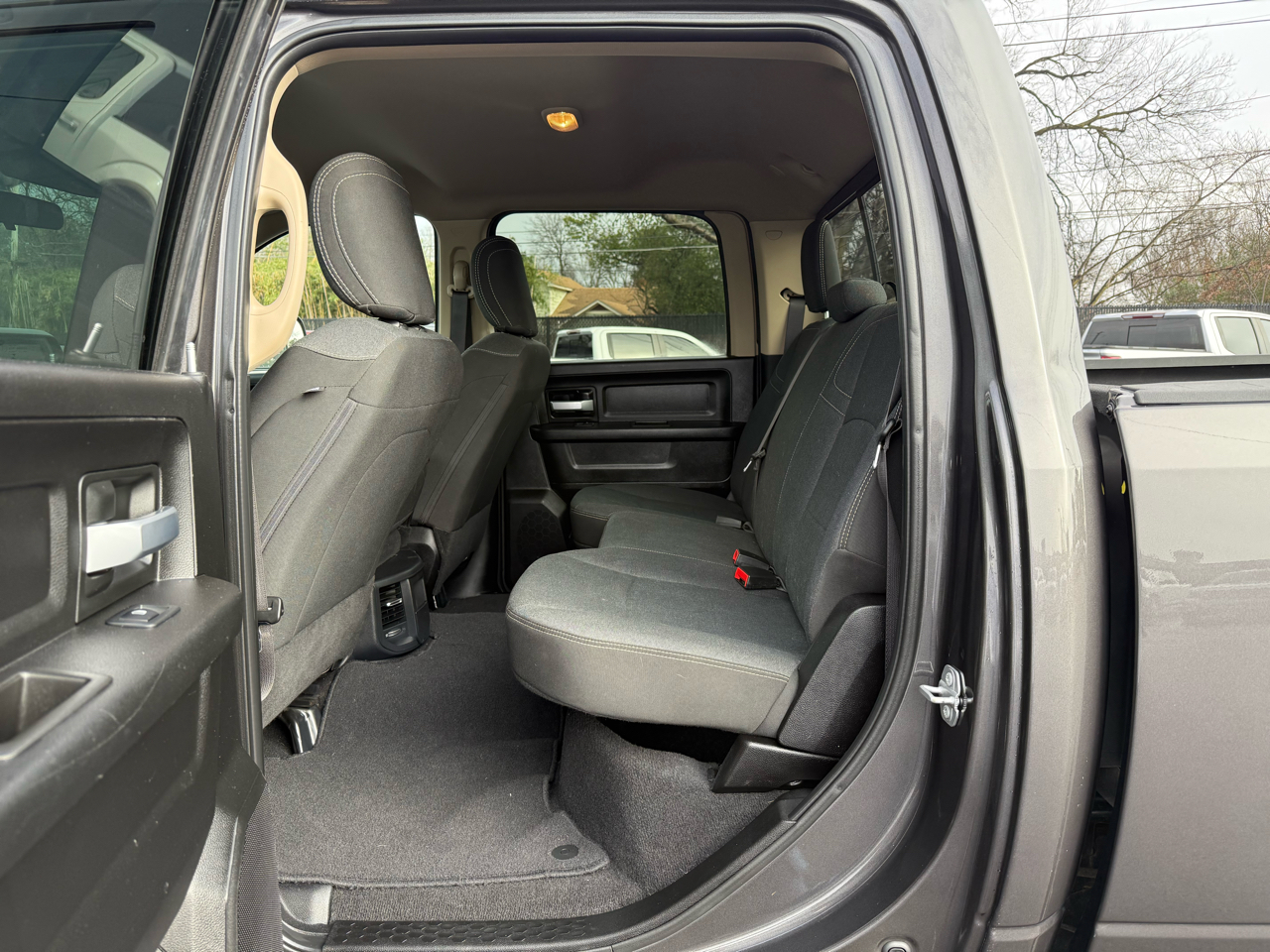 RAM 2500 4WD Crew Cab 149" Tradesman 2019