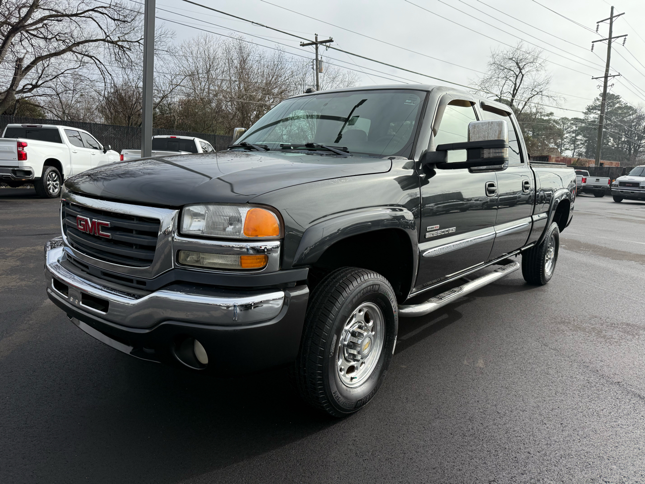 GMC Sierra 2500HD 4WD Crew Cab 153.7" SLT 2005