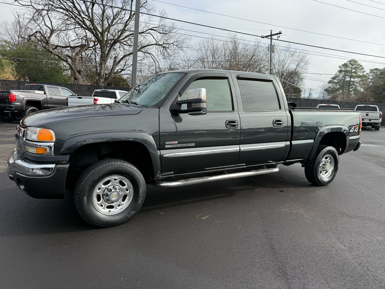 GMC Sierra 2500HD 4WD Crew Cab 153.7" SLT 2005