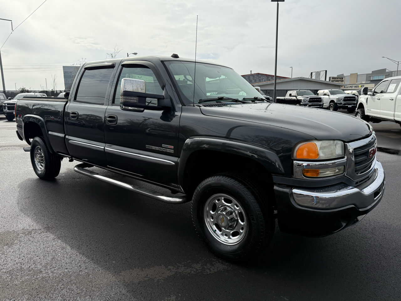 GMC Sierra 2500HD 4WD Crew Cab 153.7" SLT 2005