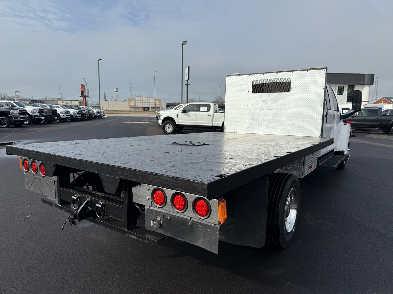 GMC TC4500 Crew Cab 2WD 2006