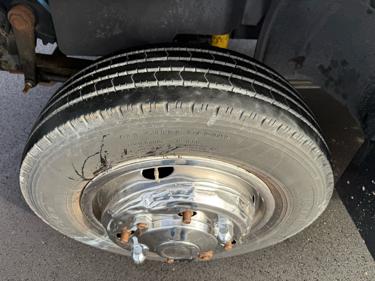 GMC TC4500 Crew Cab 2WD 2006