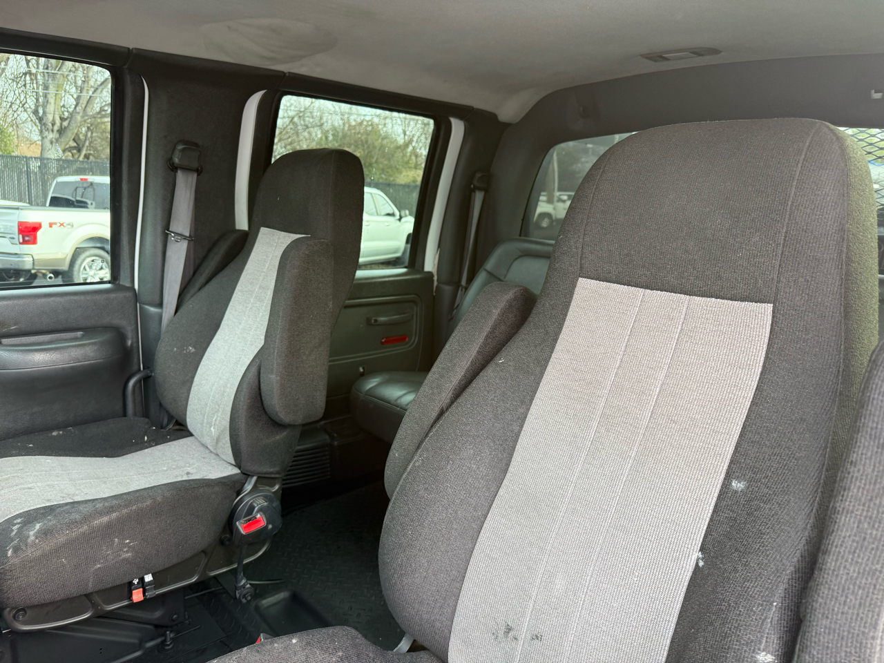 GMC TC4500 Crew Cab 2WD 2006