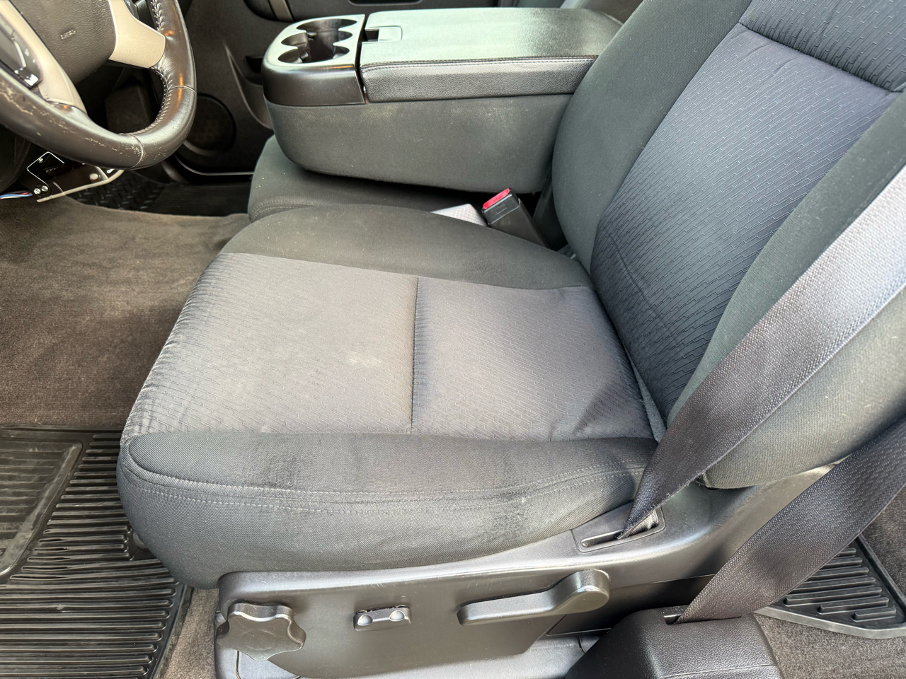 Chevrolet Silverado 1500 4WD Ext Cab 143.5" LT 2013