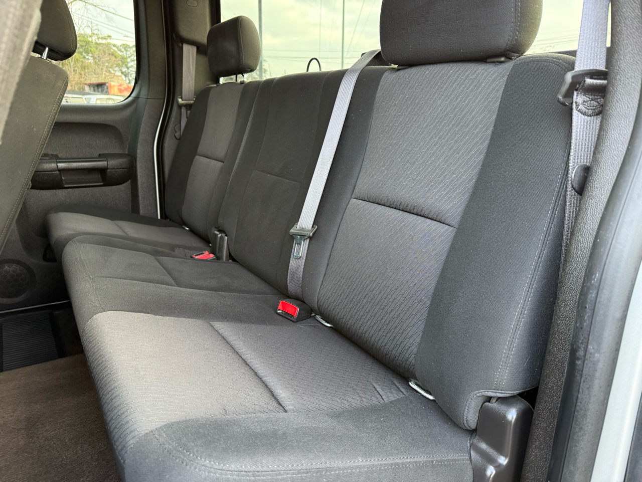 Chevrolet Silverado 1500 4WD Ext Cab 143.5" LT 2013