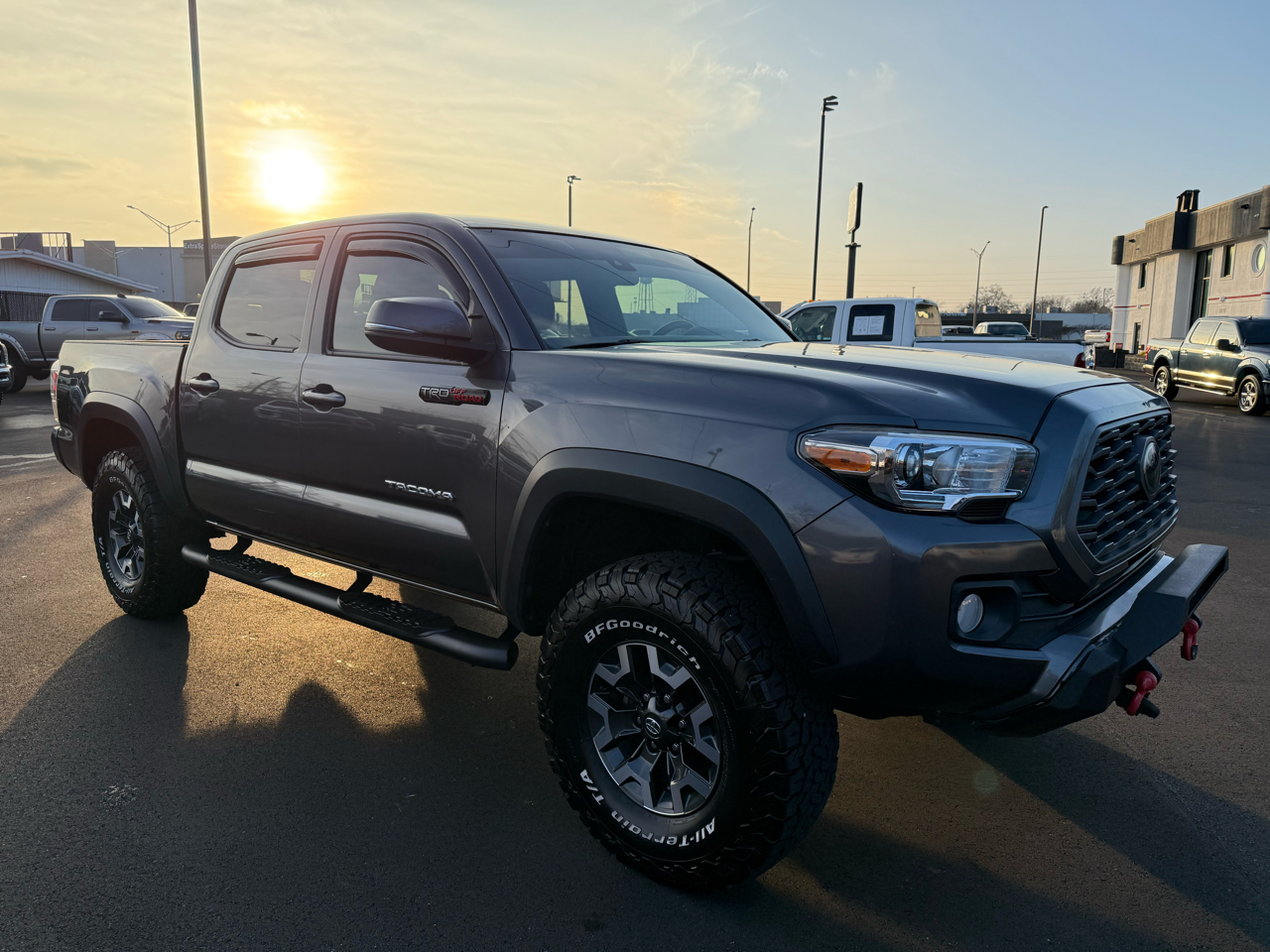 Toyota Tacoma 4WD TRD Off Road Double Cab 5' Bed V6 MT (Natl) 2021