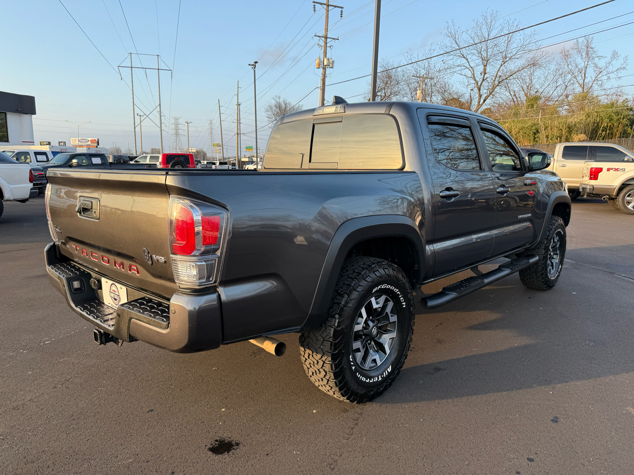 Toyota Tacoma 4WD TRD Off Road Double Cab 5' Bed V6 MT (Natl) 2021