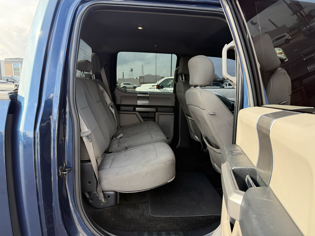 Ford F-150 4WD SuperCrew 139" XLT 2018