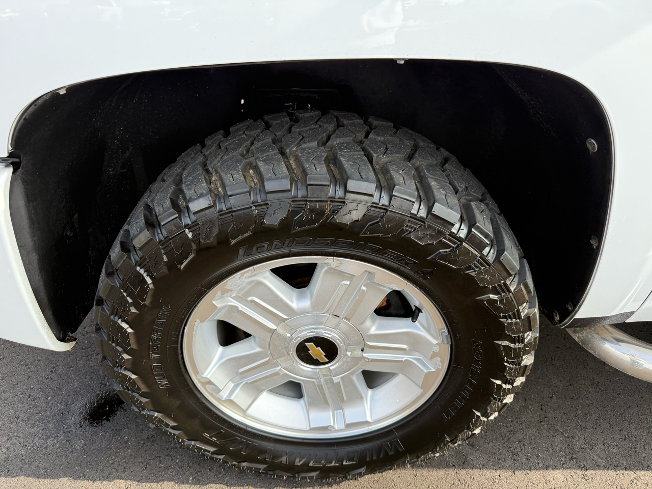 Chevrolet Silverado 1500 4WD Crew Cab 143.5" LT 2011