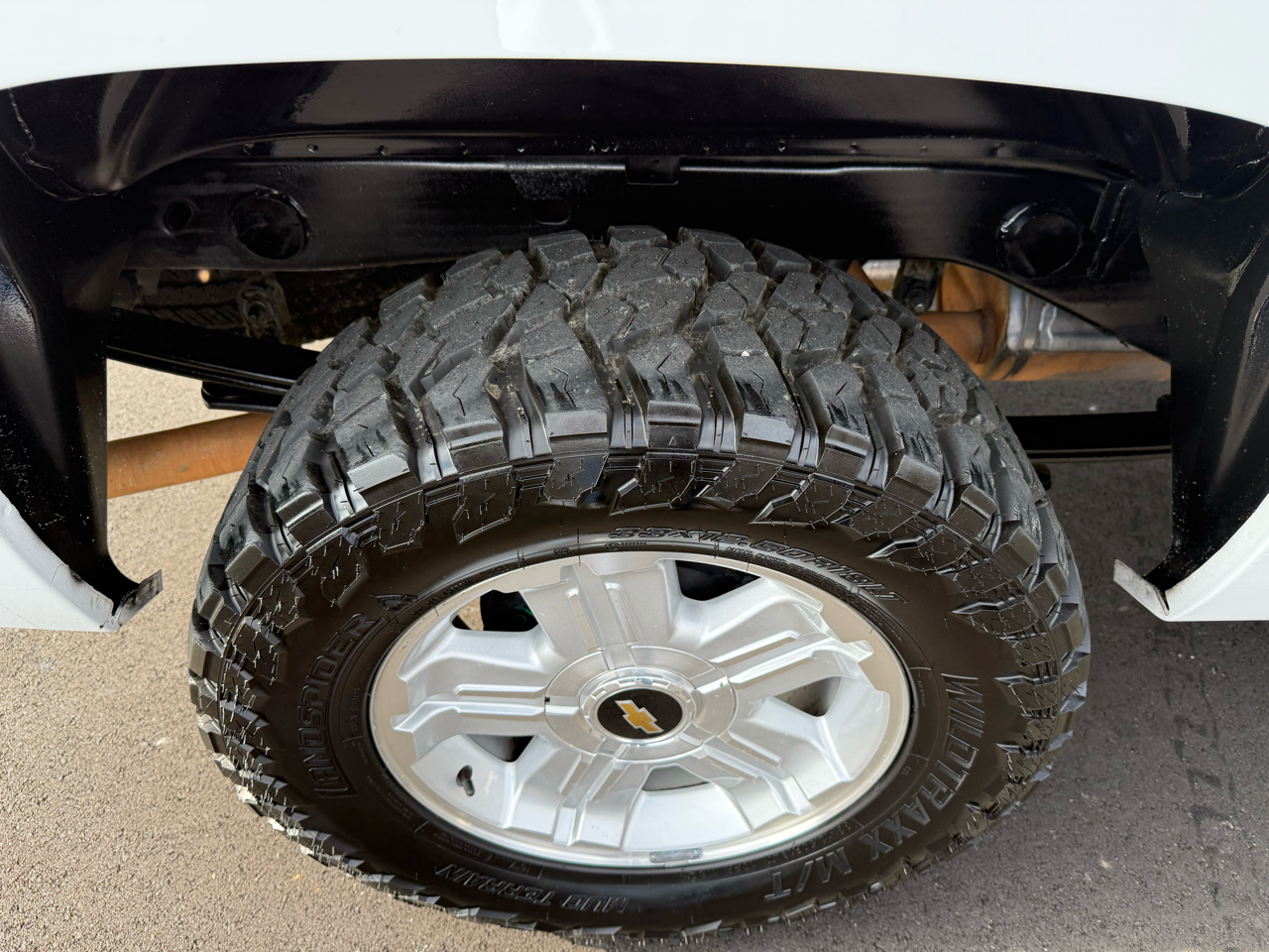 Chevrolet Silverado 1500 4WD Crew Cab 143.5" LT 2011