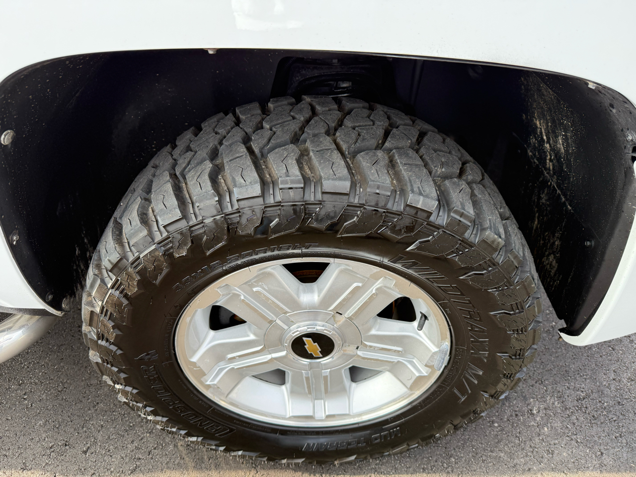 Chevrolet Silverado 1500 4WD Crew Cab 143.5" LT 2011