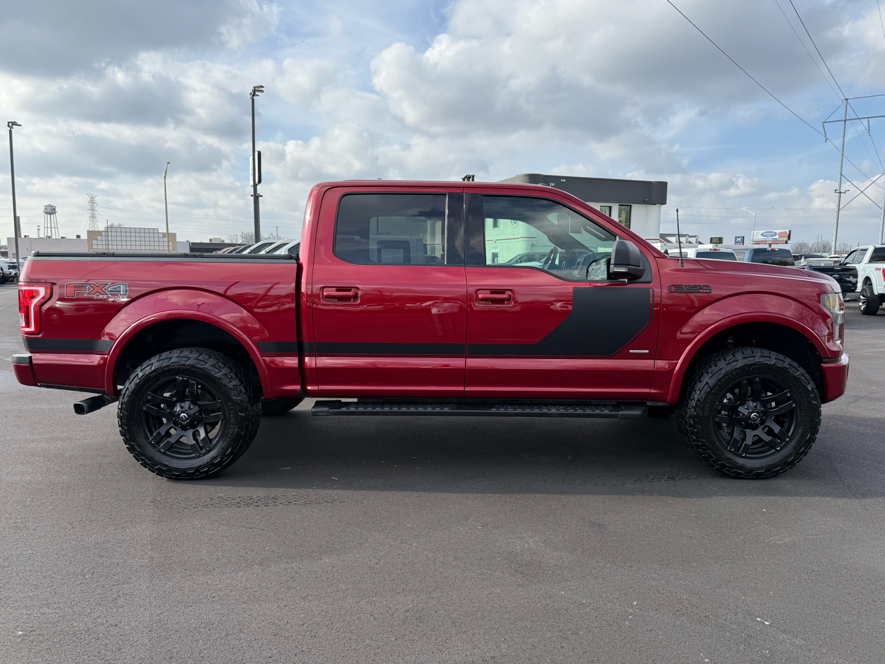 Ford F-150 4WD SuperCrew 139" XLT 2016
