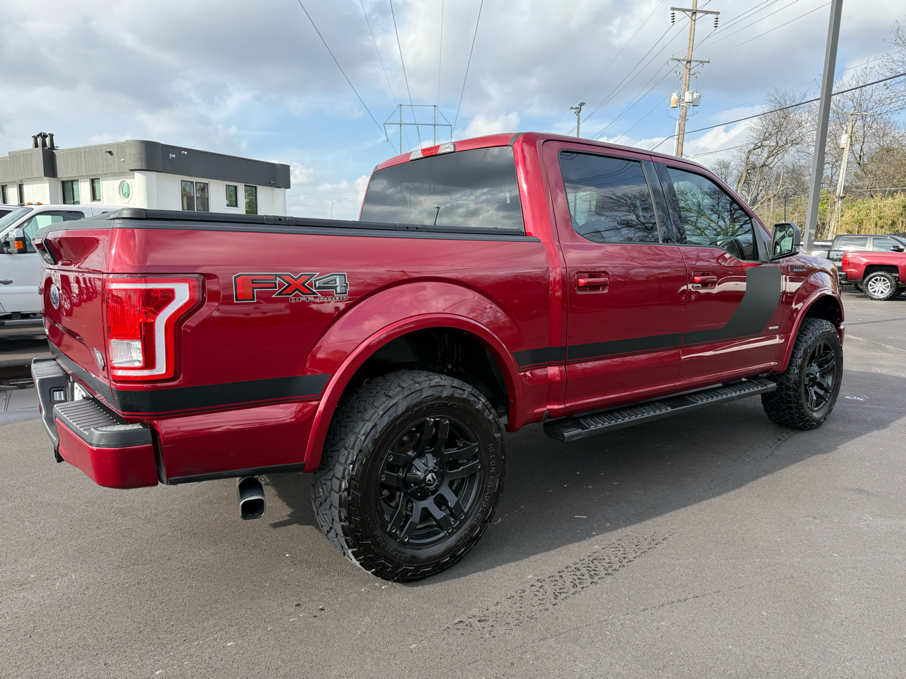 Ford F-150 4WD SuperCrew 139" XLT 2016