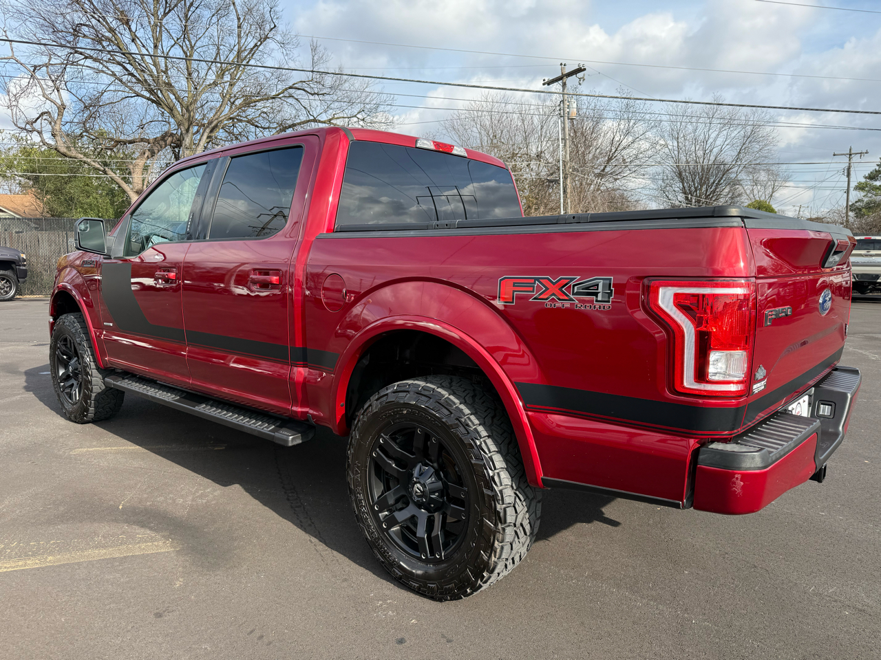 Ford F-150 4WD SuperCrew 139" XLT 2016
