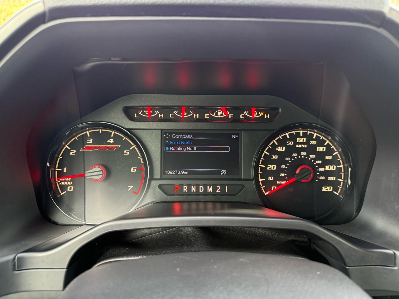 Ford F-150 4WD SuperCrew 139" XLT 2016