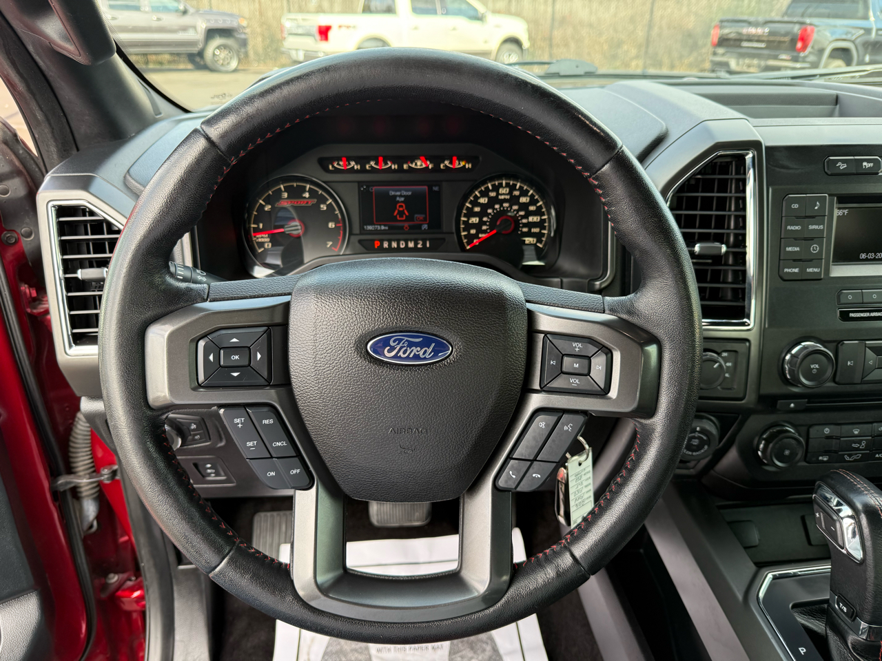 Ford F-150 4WD SuperCrew 139" XLT 2016