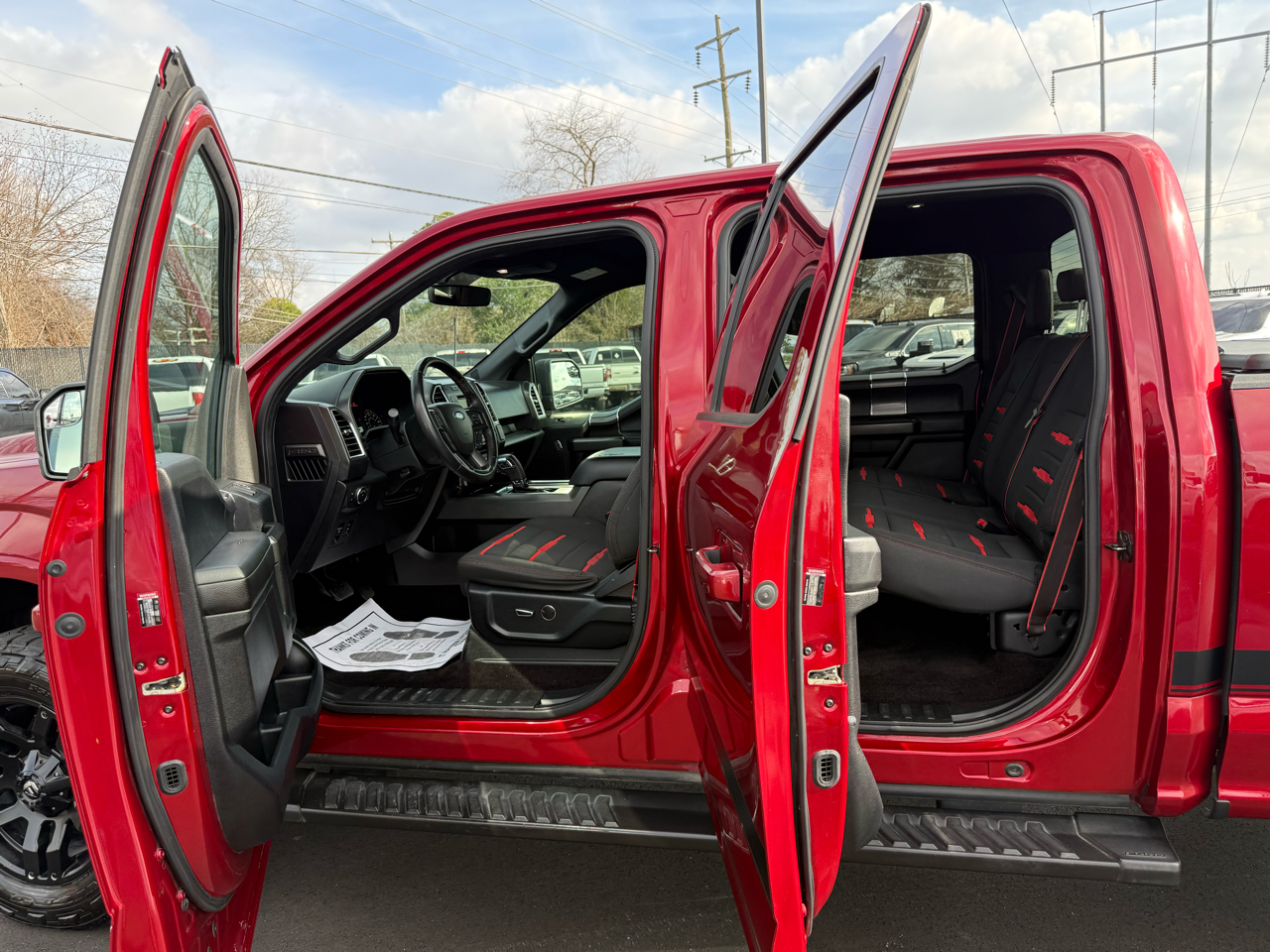 Ford F-150 4WD SuperCrew 139" XLT 2016