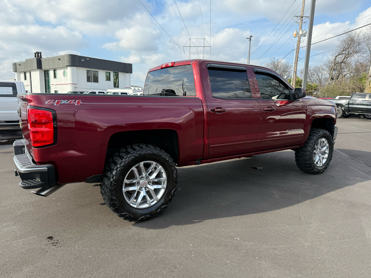 Chevrolet Silverado 1500 4WD Crew Cab 143.5" LT w/1LT 2017