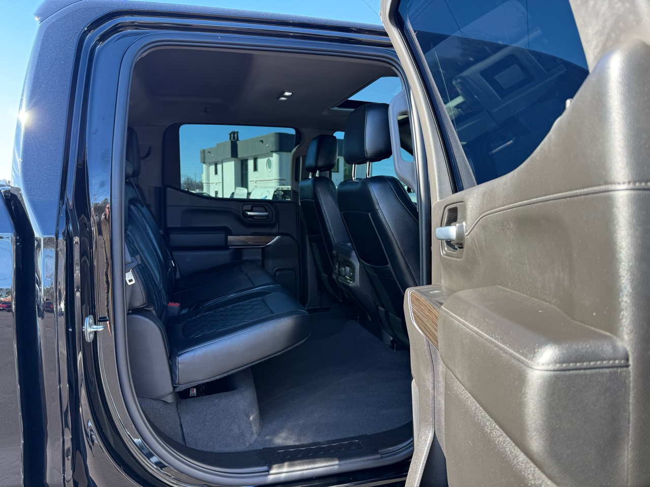 Chevrolet Silverado 1500 4WD Crew Cab 147" RST 2021