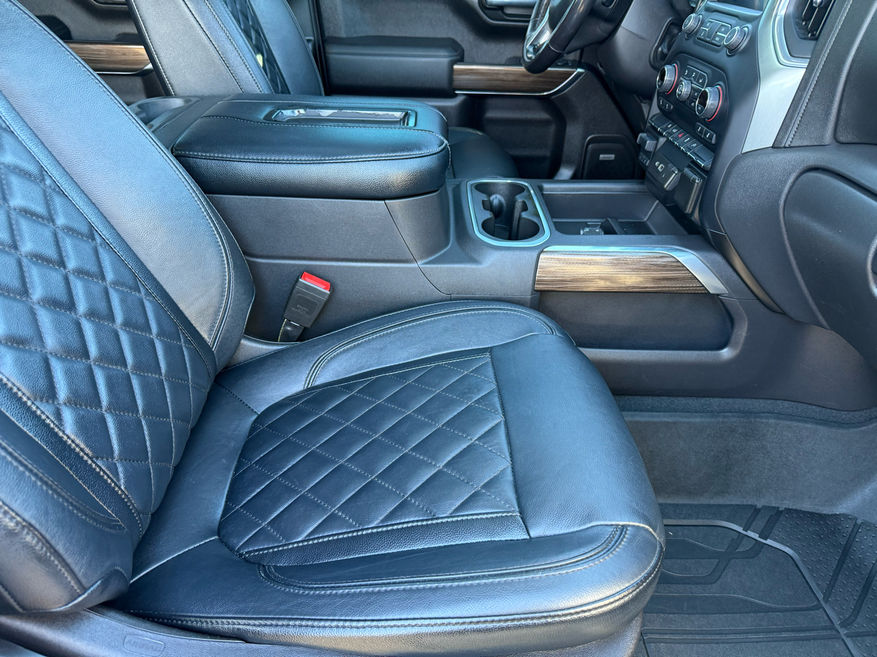 Chevrolet Silverado 1500 4WD Crew Cab 147" RST 2021